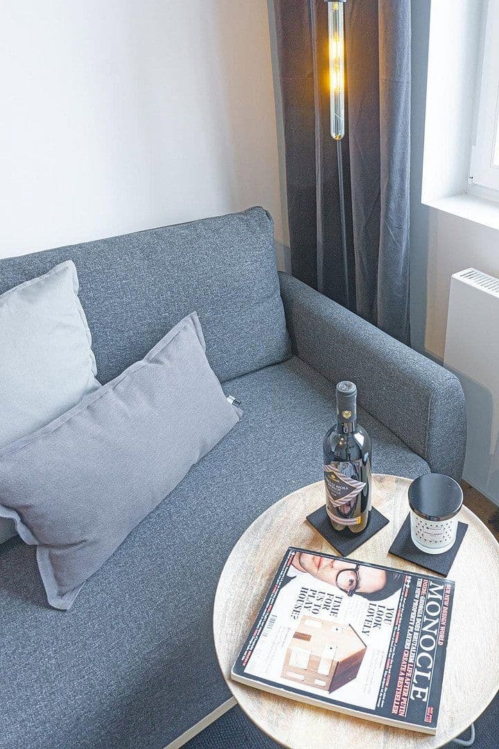 3 bedroom flat to rent, 71 m², Aachenerstrasse 157, Düsseldorf, North Rhine-Westphalia 3 bedroom flat to rent, 71 m², Aachenerstrasse 157, Düsseldorf, North Rhine-Westphalia