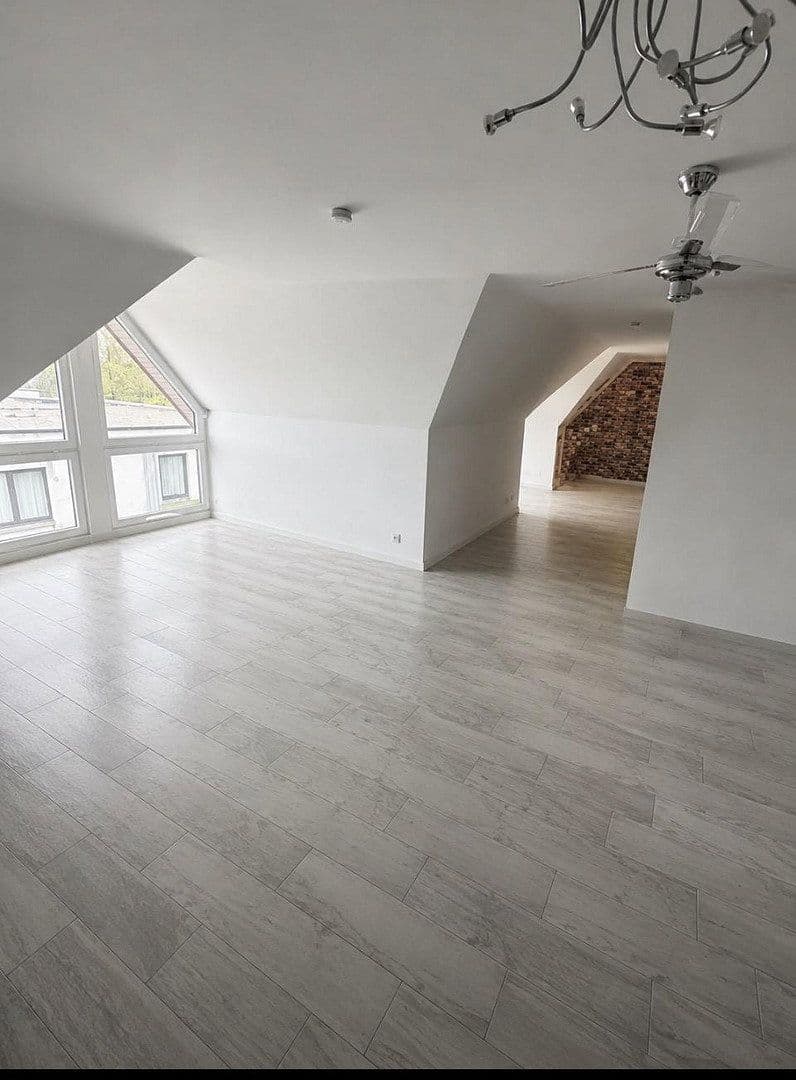 3 bedroom flat for sale, 82 m², Krefeld, North Rhine-Westphalia 3 bedroom flat for sale, 82 m², Krefeld, North Rhine-Westphalia