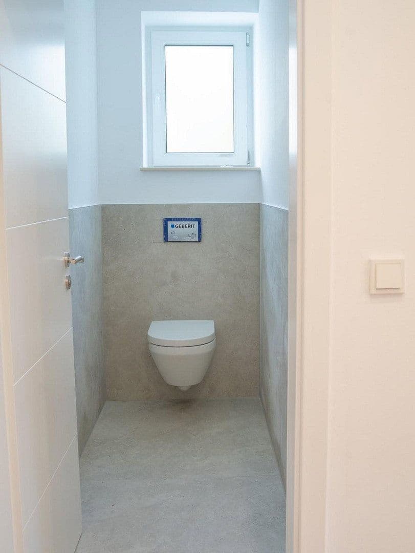 3 bedroom with open-plan kitchen flat for sale, 120 m², Saarbrücken, Saarland 3 bedroom with open-plan kitchen flat for sale, 120 m², Saarbrücken, Saarland