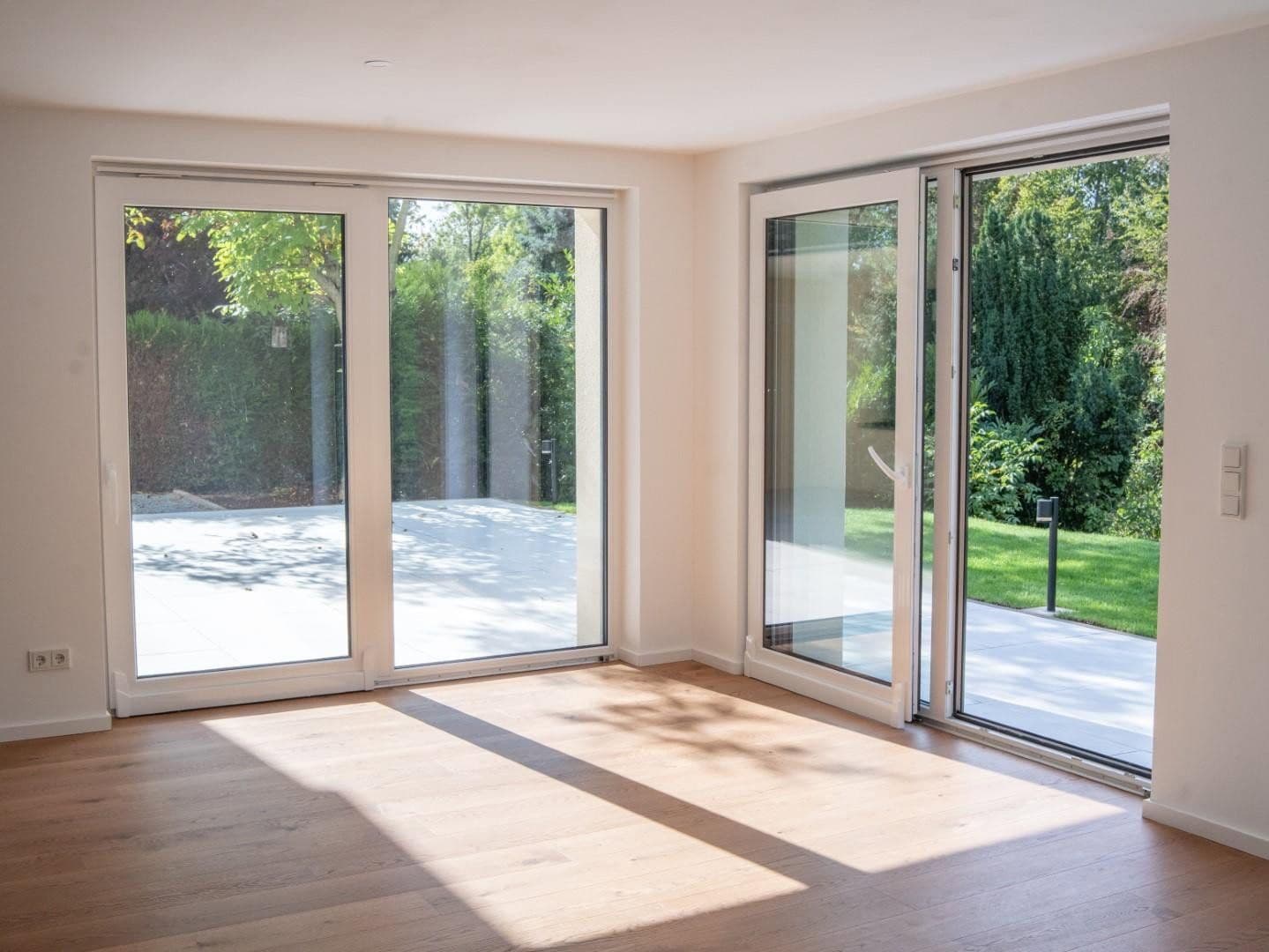3 bedroom with open-plan kitchen flat for sale, 120 m², Saarbrücken, Saarland 3 bedroom with open-plan kitchen flat for sale, 120 m², Saarbrücken, Saarland
