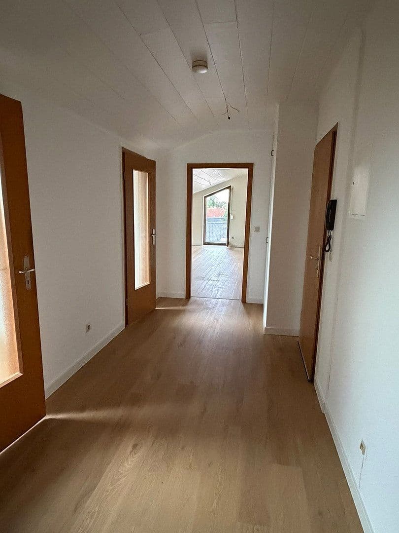 3 bedroom with open-plan kitchen flat to rent, 115 m², Brühl, Baden-Württemberg 3 bedroom with open-plan kitchen flat to rent, 115 m², Brühl, Baden-Württemberg
