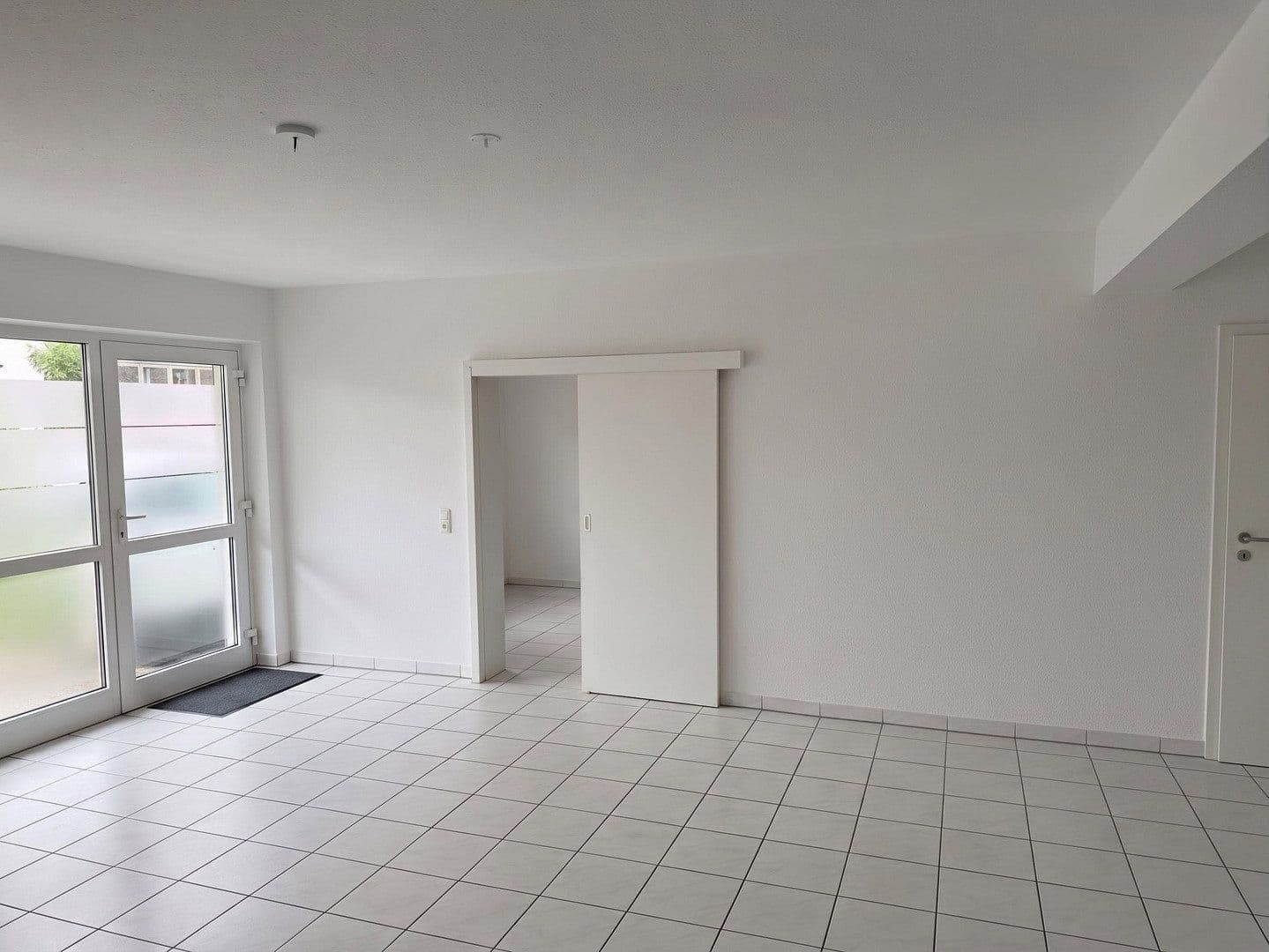 Studio flat to rent, 57 m², Wächtersbach, Hesse Studio flat to rent, 57 m², Wächtersbach, Hesse