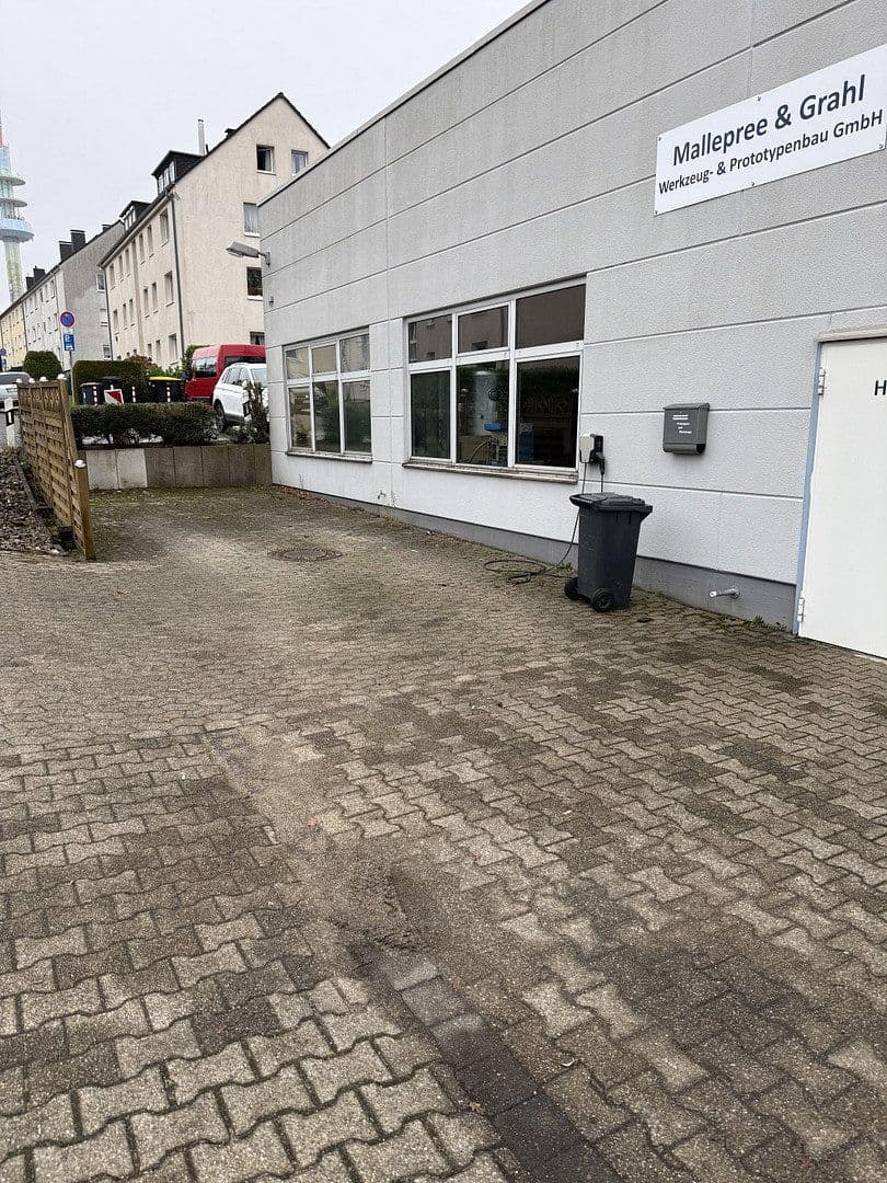 non-residential property to rent, 1,248 m², Velbert, North Rhine-Westphalia non-residential property to rent, 1,248 m², Velbert, North Rhine-Westphalia