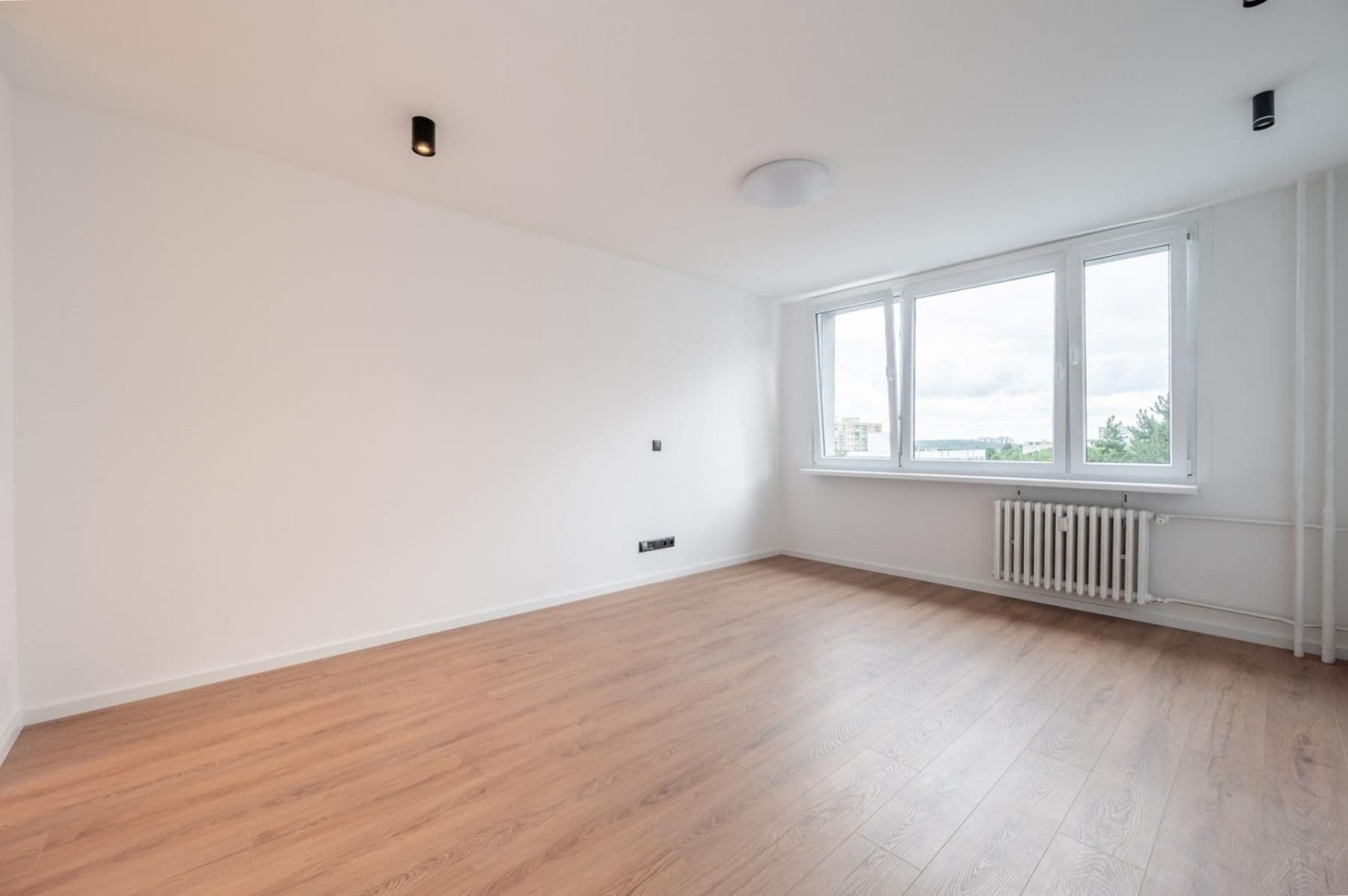 2 bedroom with open-plan kitchen flat to rent, 65 m², Podjavorinské, Prague, Prague 2 bedroom with open-plan kitchen flat to rent, 65 m², Podjavorinské, Prague, Prague