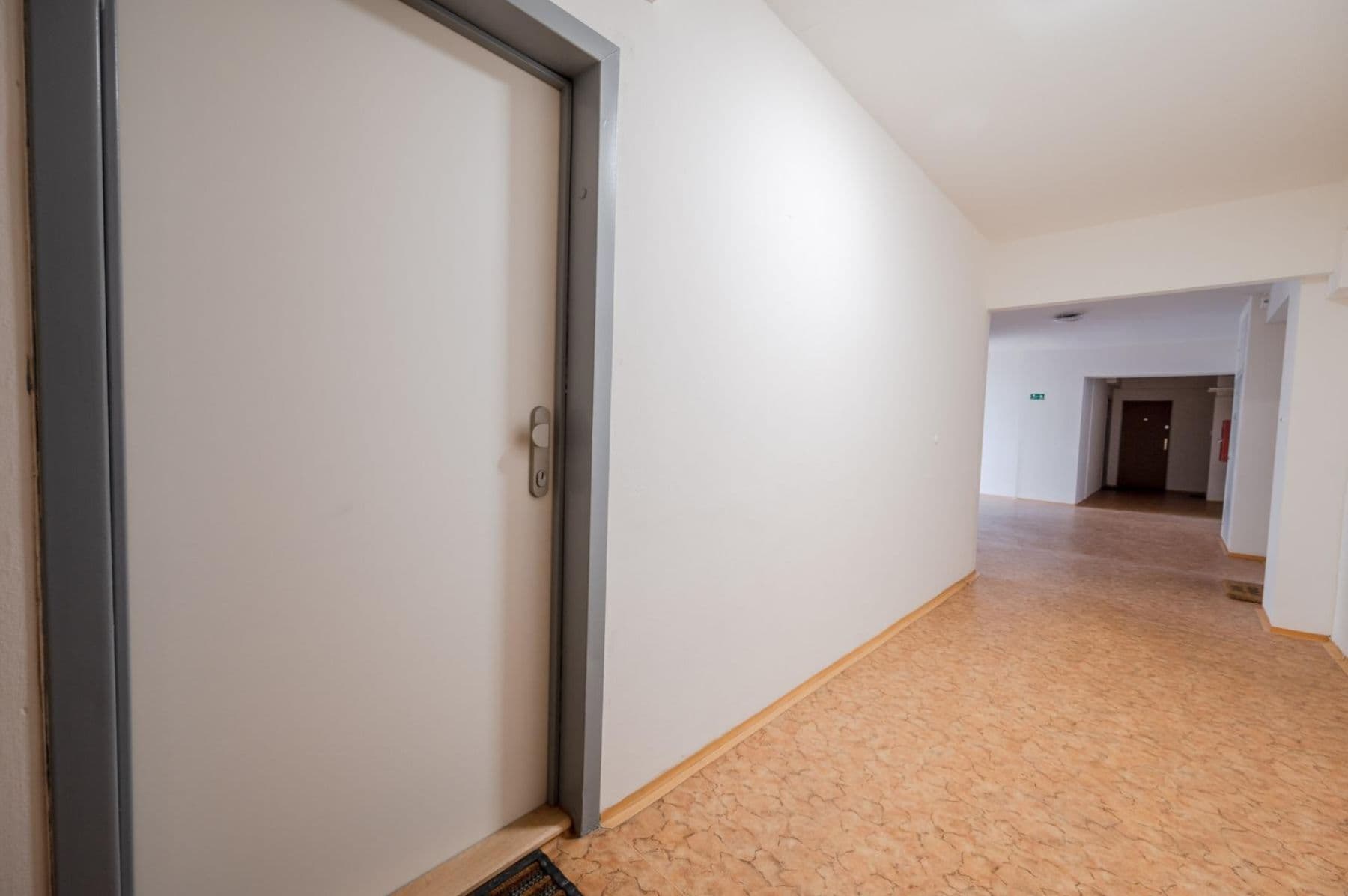 2 bedroom with open-plan kitchen flat to rent, 65 m², Podjavorinské, Prague, Prague 2 bedroom with open-plan kitchen flat to rent, 65 m², Podjavorinské, Prague, Prague