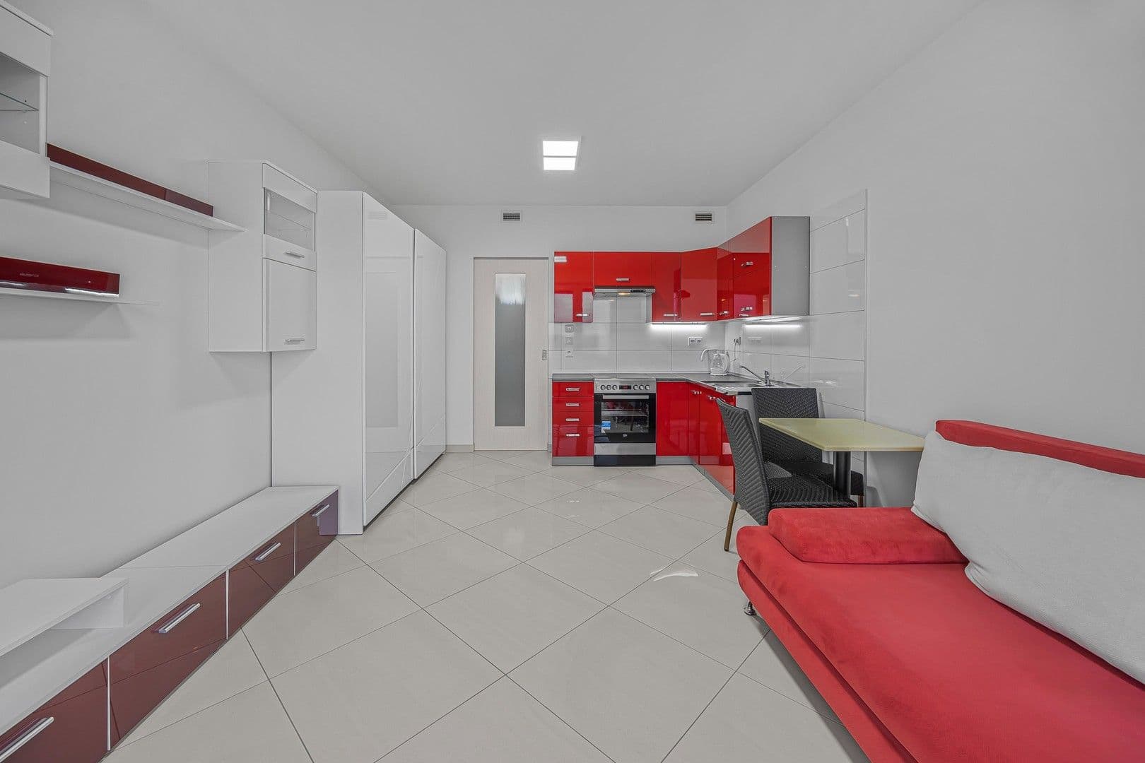 Studio flat to rent, 29 m², U Radosti, Prague, Prague Studio flat to rent, 29 m², U Radosti, Prague, Prague