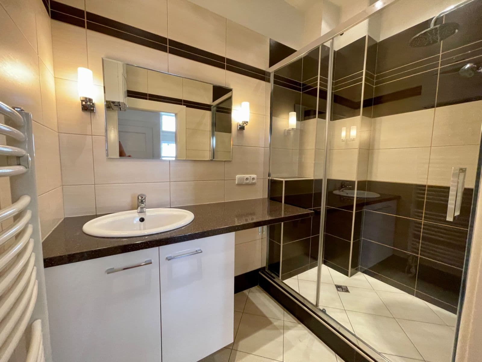 1 bedroom with open-plan kitchen flat to rent, 51 m², Buzulucká, Prague, Prague 1 bedroom with open-plan kitchen flat to rent, 51 m², Buzulucká, Prague, Prague