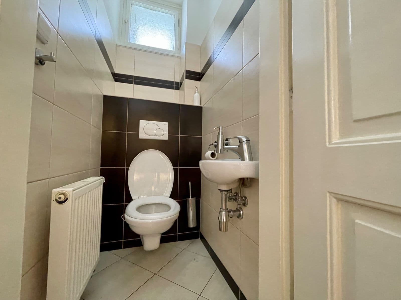 1 bedroom with open-plan kitchen flat to rent, 51 m², Buzulucká, Prague, Prague 1 bedroom with open-plan kitchen flat to rent, 51 m², Buzulucká, Prague, Prague