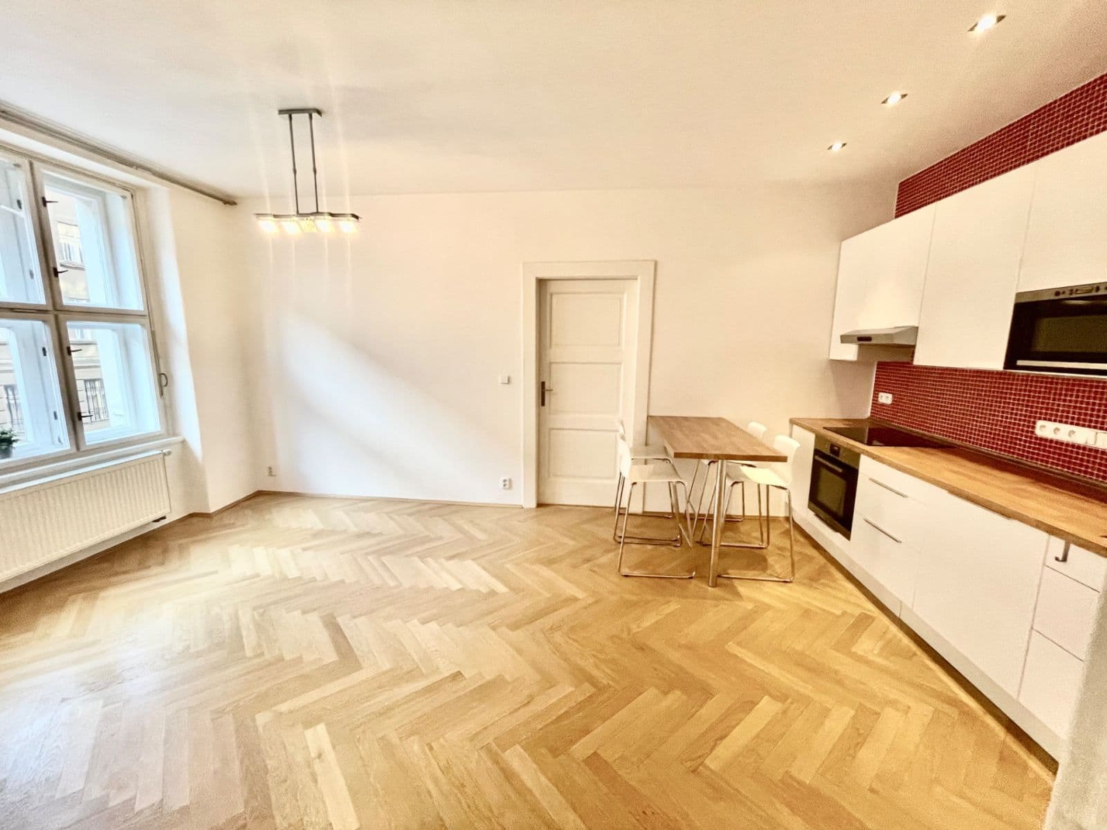 1 bedroom with open-plan kitchen flat to rent, 51 m², Buzulucká, Prague, Prague 1 bedroom with open-plan kitchen flat to rent, 51 m², Buzulucká, Prague, Prague