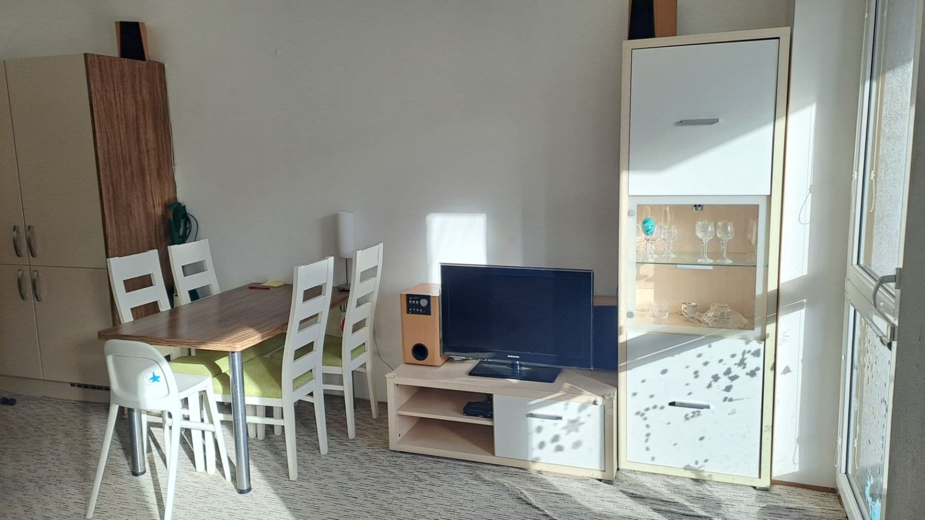 2 bedroom with open-plan kitchen flat to rent, 82 m², Jírova, Brno, Jihomoravský Region 2 bedroom with open-plan kitchen flat to rent, 82 m², Jírova, Brno, Jihomoravský Region