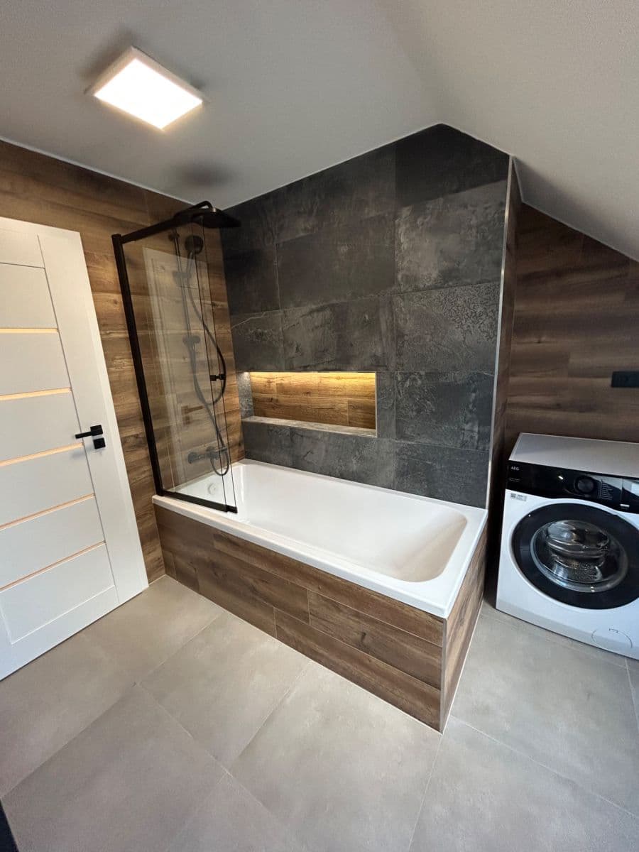 2 bedroom with open-plan kitchen flat to rent, 77 m², Baarova, Prague, Prague 2 bedroom with open-plan kitchen flat to rent, 77 m², Baarova, Prague, Prague