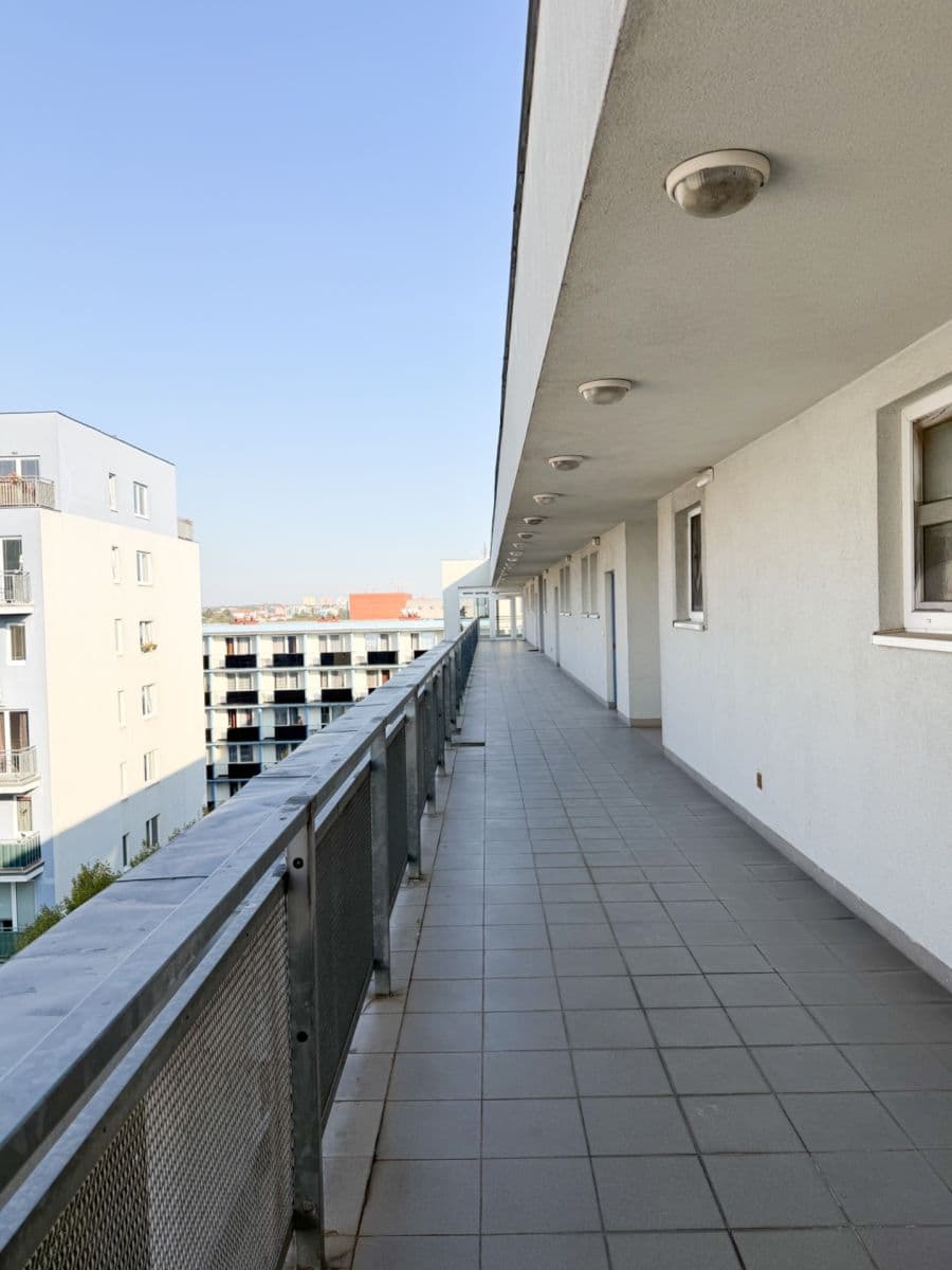 Studio flat to rent, 42 m², Novobohdalecká, Prague, Prague Studio flat to rent, 42 m², Novobohdalecká, Prague, Prague