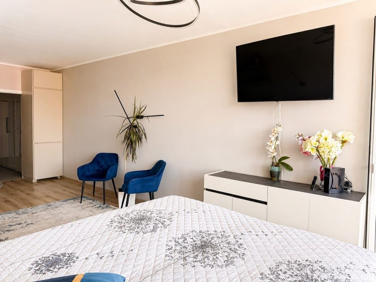 Studio flat to rent, 38 m², Choceradská, Prague, Prague Studio flat to rent, 38 m², Choceradská, Prague, Prague