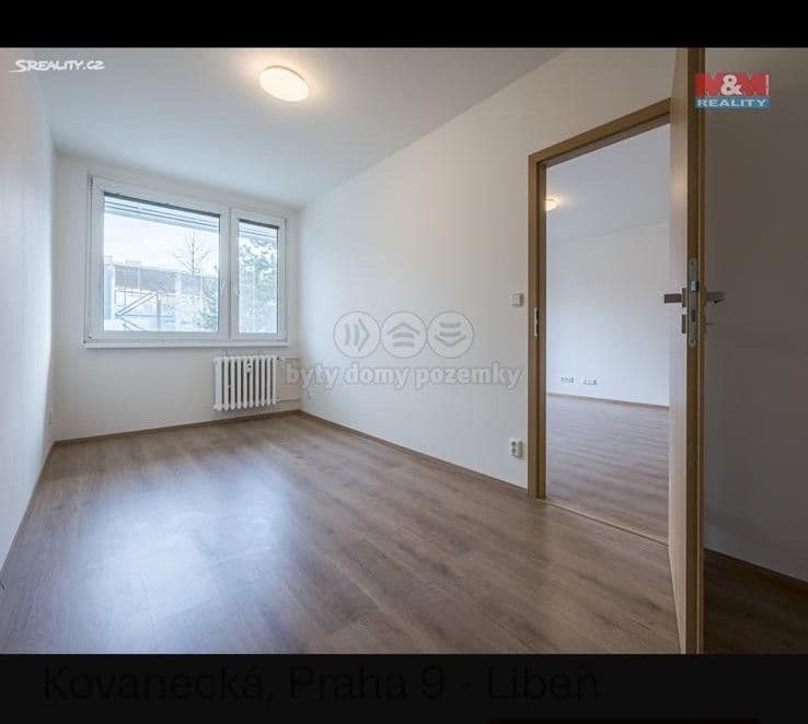 2 bedroom with open-plan kitchen flat to rent, 80 m², Kovanecká, Prague, Prague 2 bedroom with open-plan kitchen flat to rent, 80 m², Kovanecká, Prague, Prague