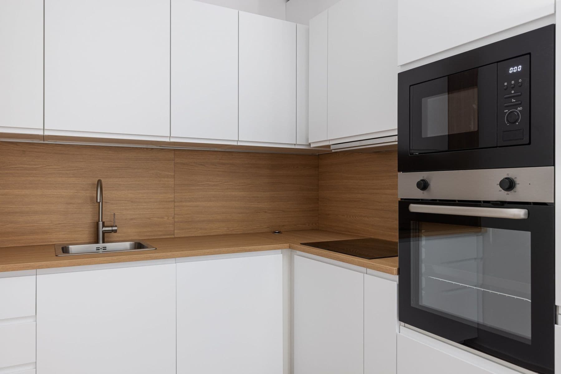 1 bedroom with open-plan kitchen flat to rent, 49 m², Křižíkova, Prague, Prague 1 bedroom with open-plan kitchen flat to rent, 49 m², Křižíkova, Prague, Prague