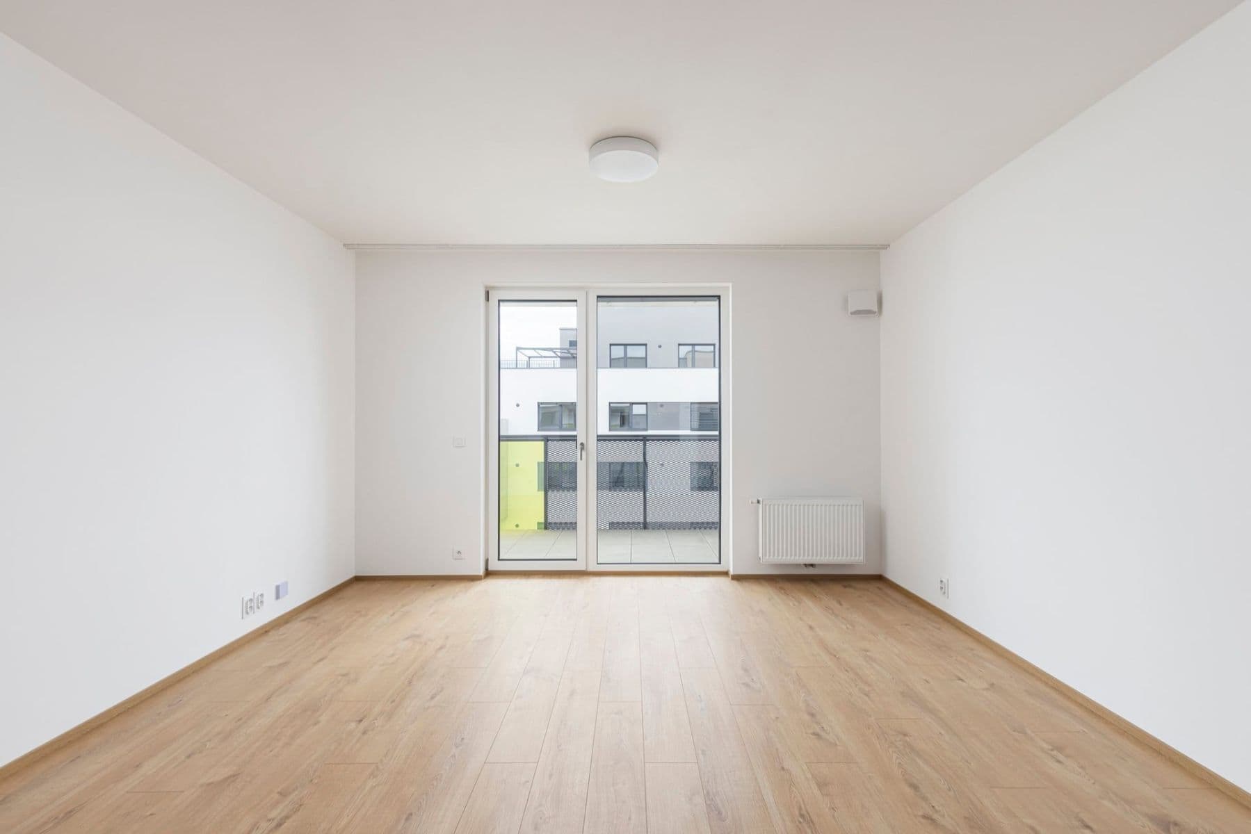 1 bedroom with open-plan kitchen flat to rent, 56 m², Nebřenická, Prague, Prague 1 bedroom with open-plan kitchen flat to rent, 56 m², Nebřenická, Prague, Prague
