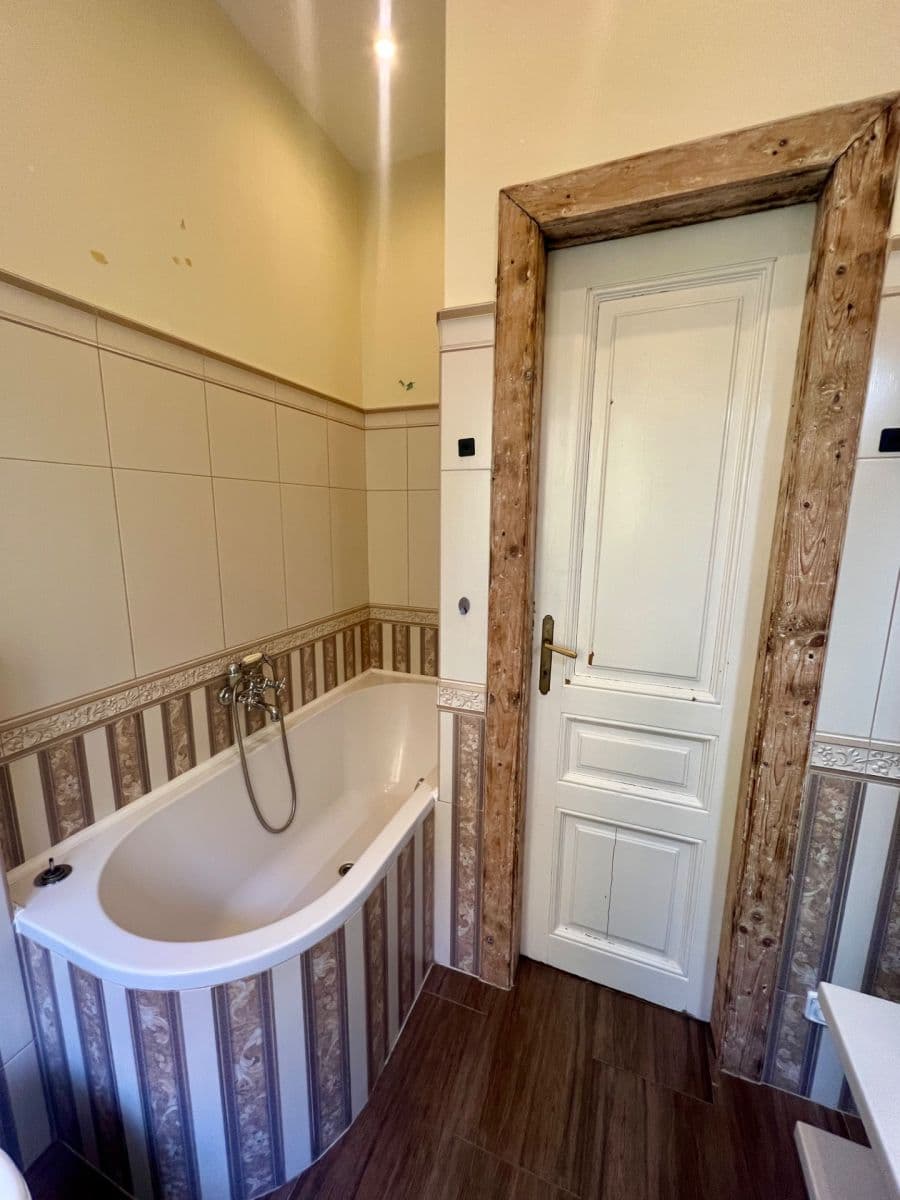 1 bedroom with open-plan kitchen flat to rent, 57 m², Mladějovského, Mariánské Lázně, Karlovarský Region 1 bedroom with open-plan kitchen flat to rent, 57 m², Mladějovského, Mariánské Lázně, Karlovarský Region