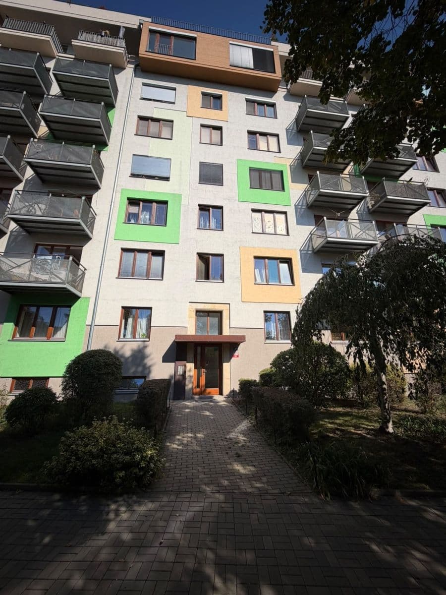 2 bedroom flat to rent, 53 m², Pod Lipami, Prague, Prague 2 bedroom flat to rent, 53 m², Pod Lipami, Prague, Prague