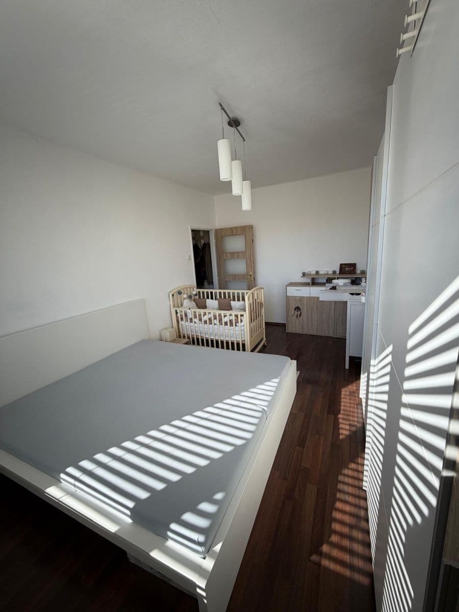 2 bedroom flat to rent, 53 m², Pod Lipami, Prague, Prague 2 bedroom flat to rent, 53 m², Pod Lipami, Prague, Prague