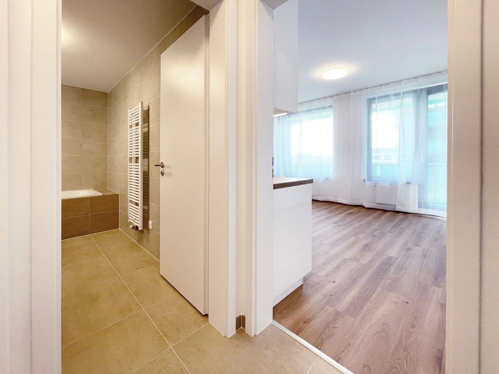 Studio flat to rent, 32 m², Olgy Havlové, Prague, Prague Studio flat to rent, 32 m², Olgy Havlové, Prague, Prague