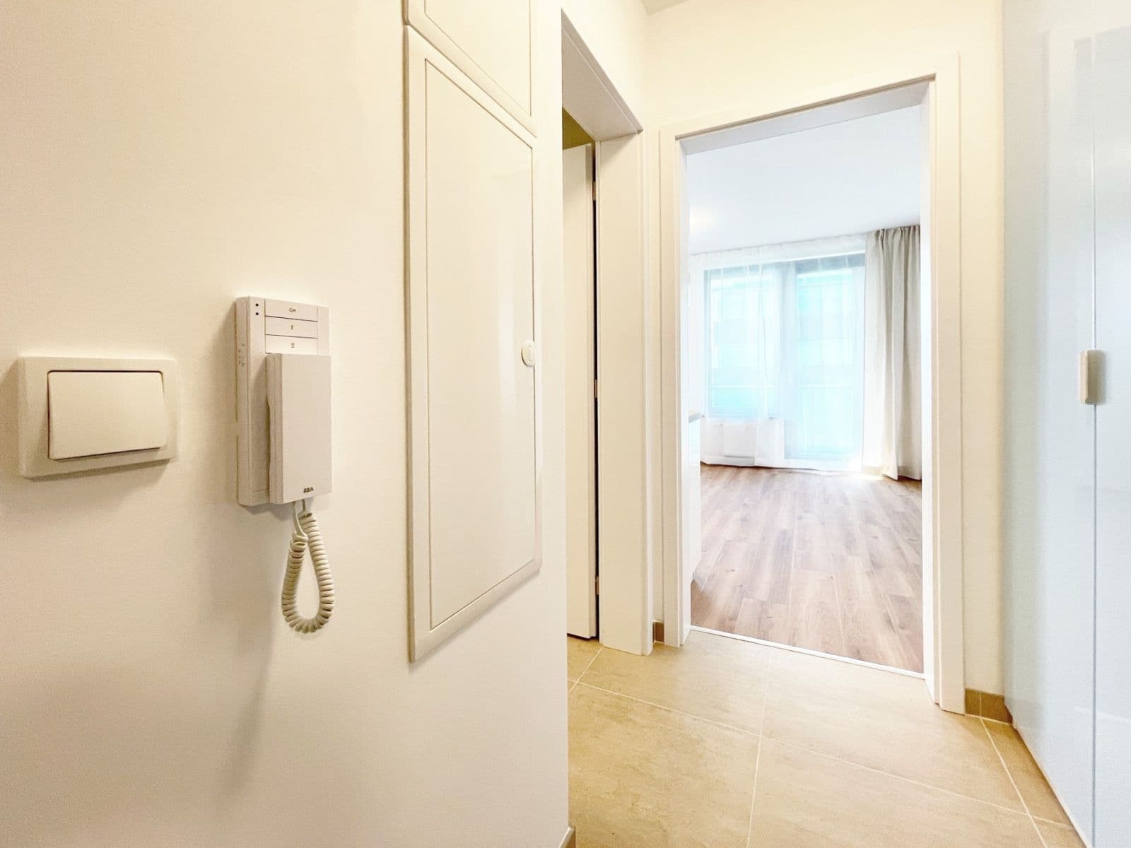 Studio flat to rent, 32 m², Olgy Havlové, Prague, Prague Studio flat to rent, 32 m², Olgy Havlové, Prague, Prague
