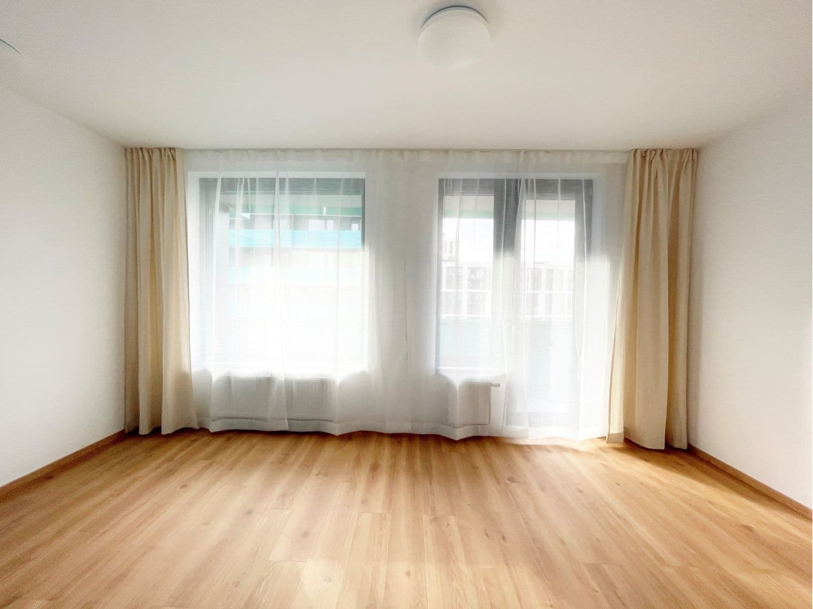 Studio flat to rent, 32 m², Olgy Havlové, Prague, Prague Studio flat to rent, 32 m², Olgy Havlové, Prague, Prague