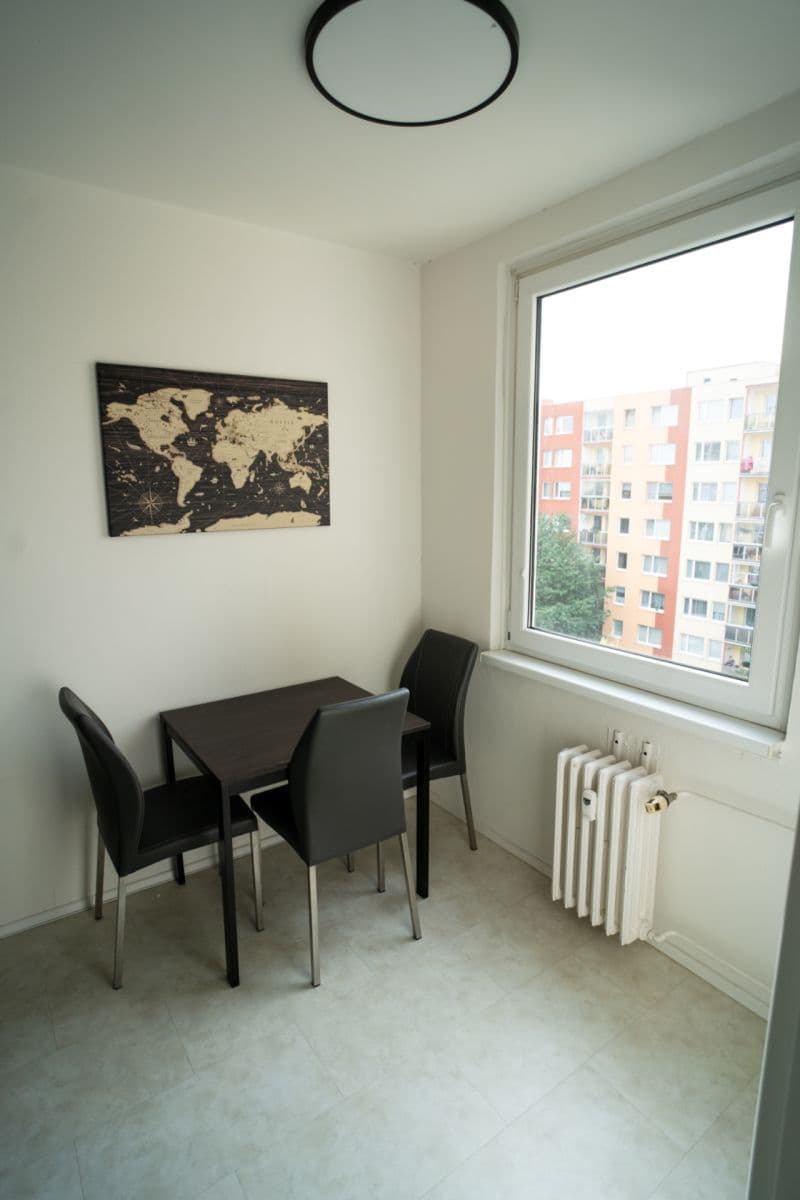 3 bedroom flat to rent, 72 m², Plevenská, Prague, Prague 3 bedroom flat to rent, 72 m², Plevenská, Prague, Prague