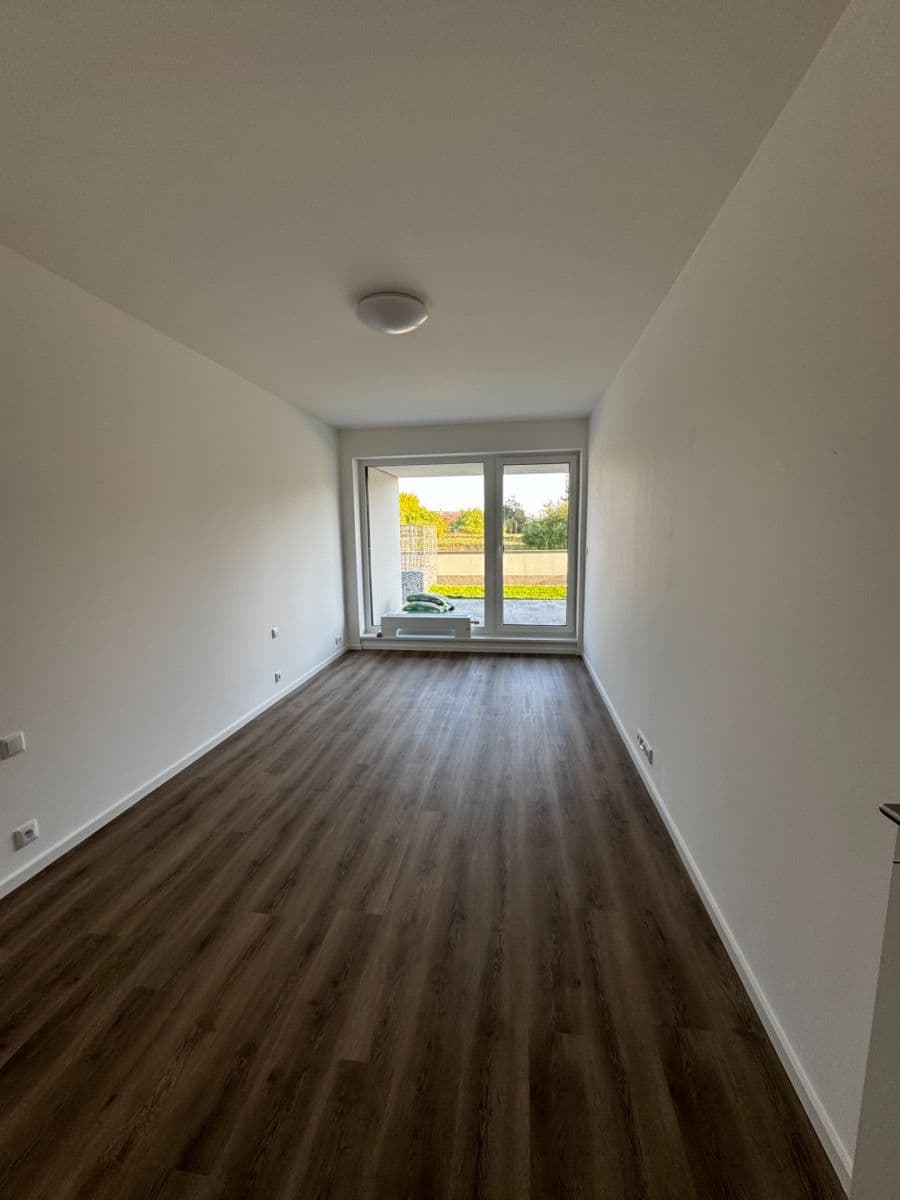 1 bedroom with open-plan kitchen flat to rent, 53 m², Josefa Truhláře, Brandýs nad Labem-Stará Boleslav, Středočeský Region 1 bedroom with open-plan kitchen flat to rent, 53 m², Josefa Truhláře, Brandýs nad Labem-Stará Boleslav, Středočeský Region