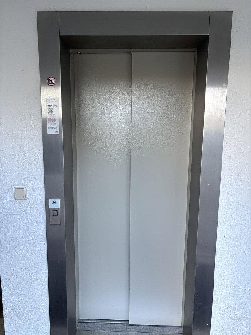 Studio flat to rent, 40 m², Stuttgarter Straße 73, Korntal-Münchingen, Baden-Württemberg Studio flat to rent, 40 m², Stuttgarter Straße 73, Korntal-Münchingen, Baden-Württemberg