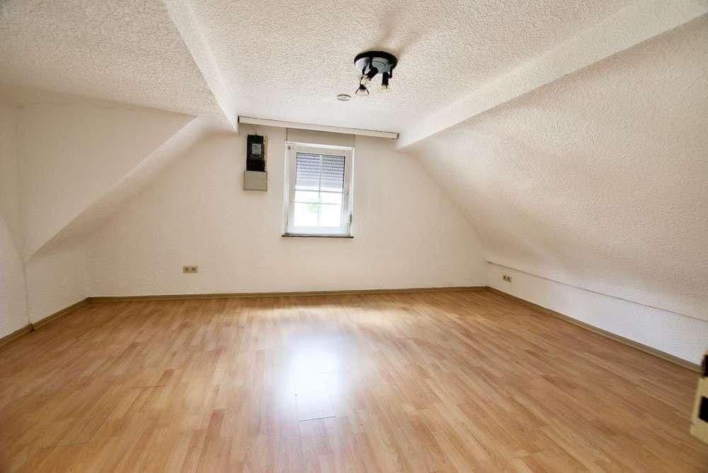 house to rent, 120 m², Friedrich Ebert Str. 51, Erftstadt, North Rhine-Westphalia house to rent, 120 m², Friedrich Ebert Str. 51, Erftstadt, North Rhine-Westphalia