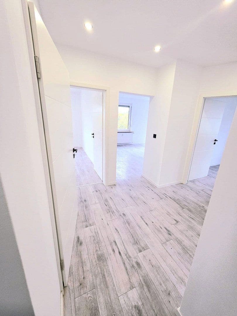 3 bedroom with open-plan kitchen flat to rent, 100 m², Obereisesheimer Straße 21, Heilbronn, Baden-Württemberg 3 bedroom with open-plan kitchen flat to rent, 100 m², Obereisesheimer Straße 21, Heilbronn, Baden-Württemberg