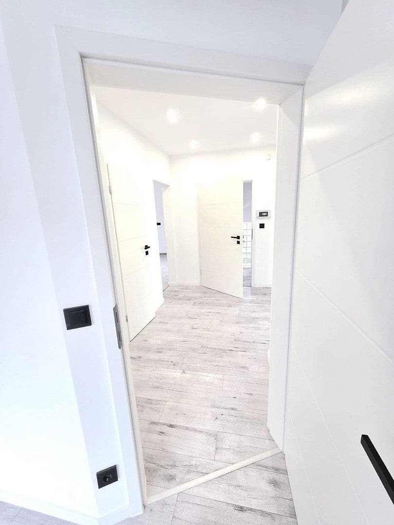 3 bedroom with open-plan kitchen flat to rent, 100 m², Obereisesheimer Straße 21, Heilbronn, Baden-Württemberg 3 bedroom with open-plan kitchen flat to rent, 100 m², Obereisesheimer Straße 21, Heilbronn, Baden-Württemberg