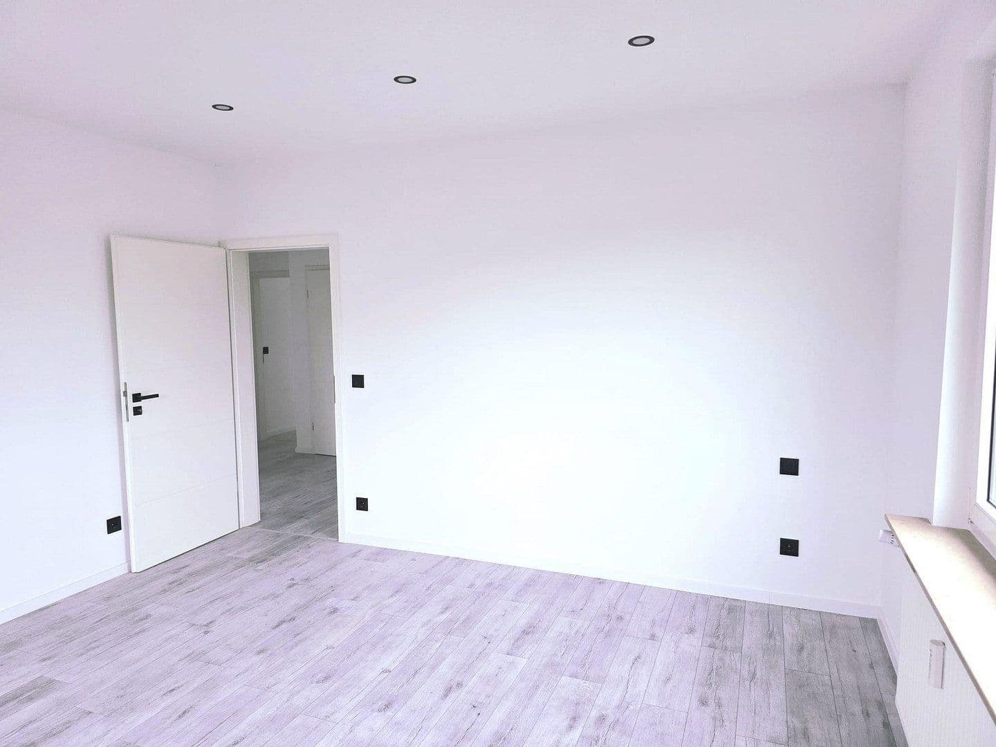 3 bedroom with open-plan kitchen flat to rent, 100 m², Obereisesheimer Straße 21, Heilbronn, Baden-Württemberg 3 bedroom with open-plan kitchen flat to rent, 100 m², Obereisesheimer Straße 21, Heilbronn, Baden-Württemberg