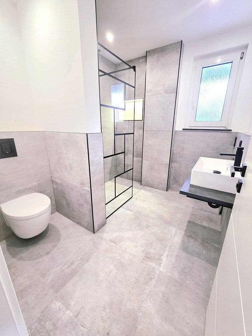 3 bedroom with open-plan kitchen flat to rent, 100 m², Obereisesheimer Straße 21, Heilbronn, Baden-Württemberg 3 bedroom with open-plan kitchen flat to rent, 100 m², Obereisesheimer Straße 21, Heilbronn, Baden-Württemberg