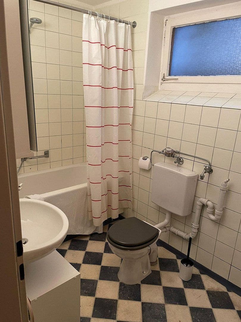 1 bedroom with open-plan kitchen flat to rent, 60 m², Würzburg, Bavaria 1 bedroom with open-plan kitchen flat to rent, 60 m², Würzburg, Bavaria