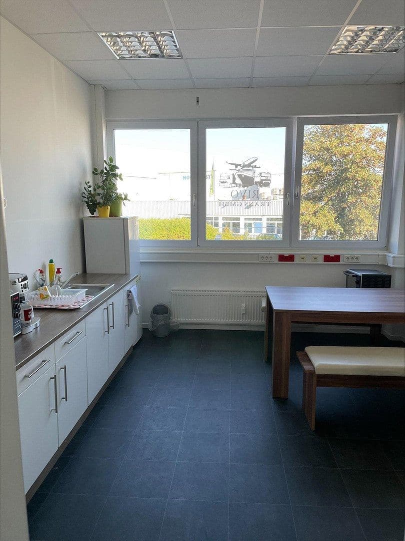 office to rent, 35 m², Heßlingsweg, Dortmund, North Rhine-Westphalia office to rent, 35 m², Heßlingsweg, Dortmund, North Rhine-Westphalia