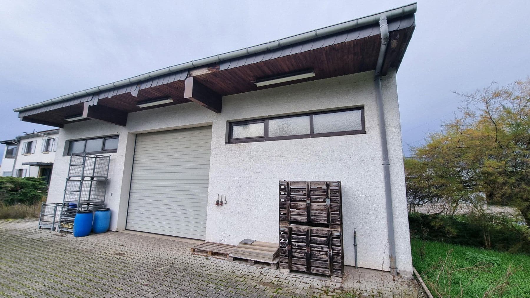non-residential property for sale, 3,902 m², Großkarlbach, Rhineland-Palatinate non-residential property for sale, 3,902 m², Großkarlbach, Rhineland-Palatinate