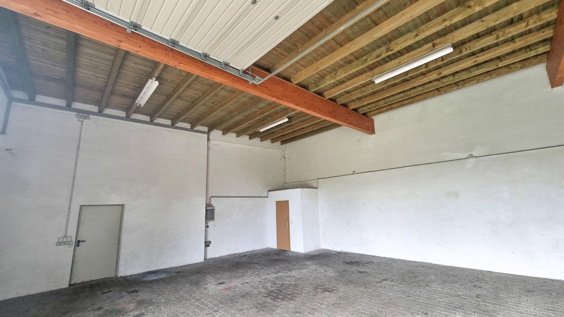 non-residential property for sale, 3,902 m², Großkarlbach, Rhineland-Palatinate non-residential property for sale, 3,902 m², Großkarlbach, Rhineland-Palatinate