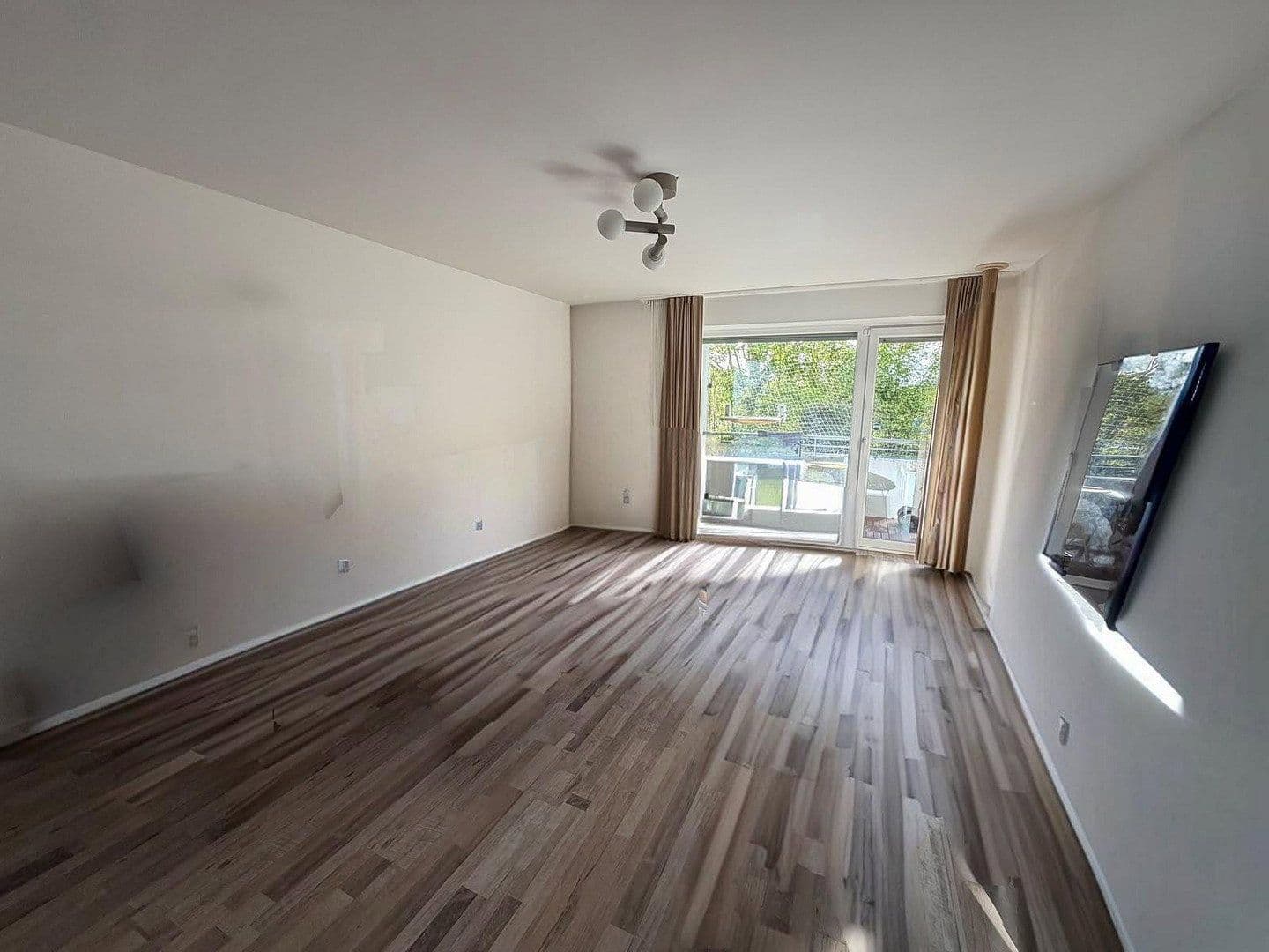 3 bedroom flat to rent, 92 m², Frankfurt am Main, Hesse 3 bedroom flat to rent, 92 m², Frankfurt am Main, Hesse