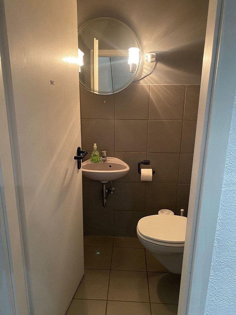 6 bedroom flat to rent, 246 m², Velbert, North Rhine-Westphalia 6 bedroom flat to rent, 246 m², Velbert, North Rhine-Westphalia