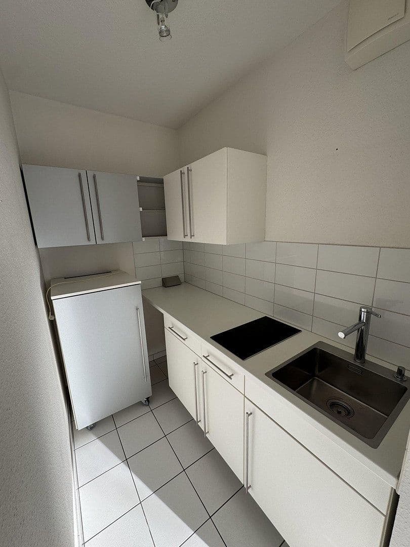 2 bedroom flat to rent, 40 m², Bürgermeister-Kutterer-Str. 14, Ludwigshafen am Rhein, Rhineland-Palatinate 2 bedroom flat to rent, 40 m², Bürgermeister-Kutterer-Str. 14, Ludwigshafen am Rhein, Rhineland-Palatinate
