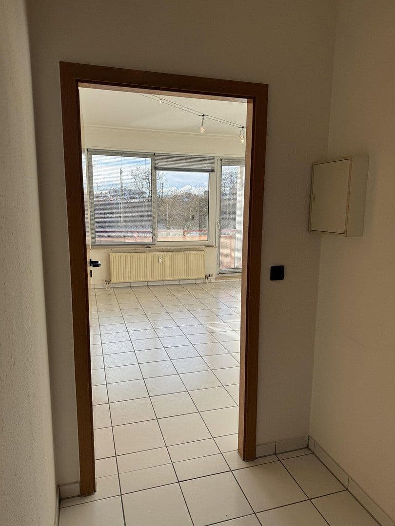 2 bedroom flat to rent, 40 m², Bürgermeister-Kutterer-Str. 14, Ludwigshafen am Rhein, Rhineland-Palatinate 2 bedroom flat to rent, 40 m², Bürgermeister-Kutterer-Str. 14, Ludwigshafen am Rhein, Rhineland-Palatinate