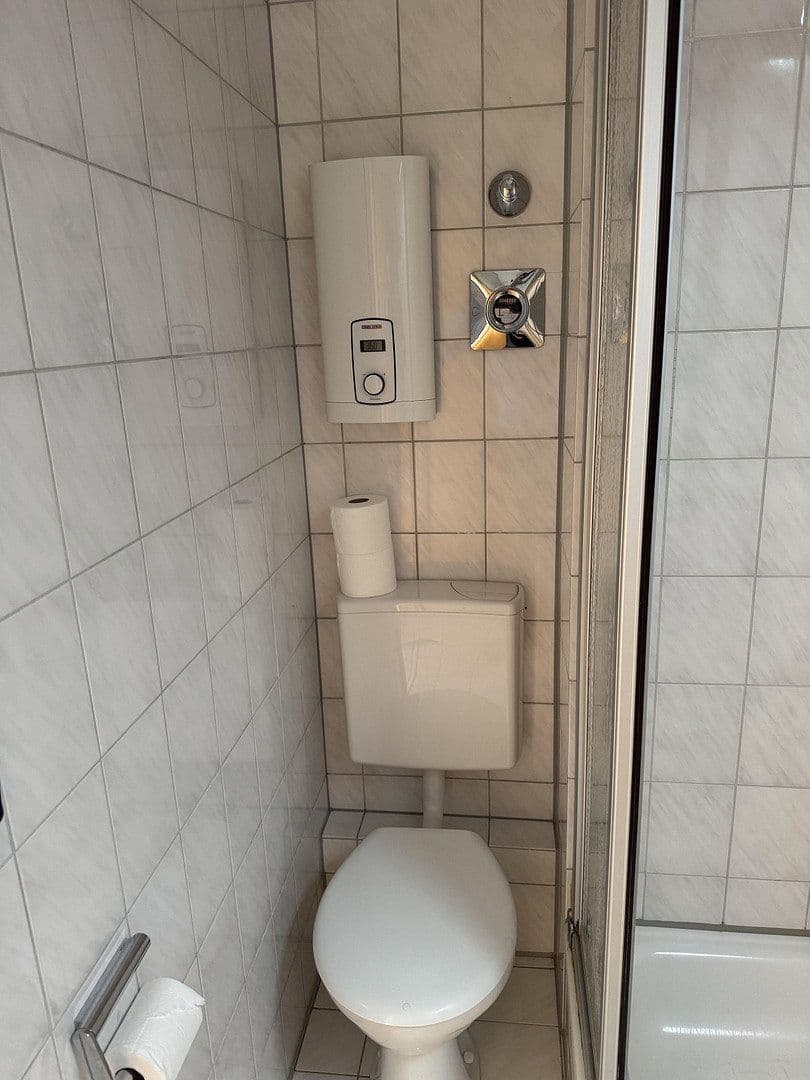 2 bedroom flat to rent, 40 m², Bürgermeister-Kutterer-Str. 14, Ludwigshafen am Rhein, Rhineland-Palatinate 2 bedroom flat to rent, 40 m², Bürgermeister-Kutterer-Str. 14, Ludwigshafen am Rhein, Rhineland-Palatinate