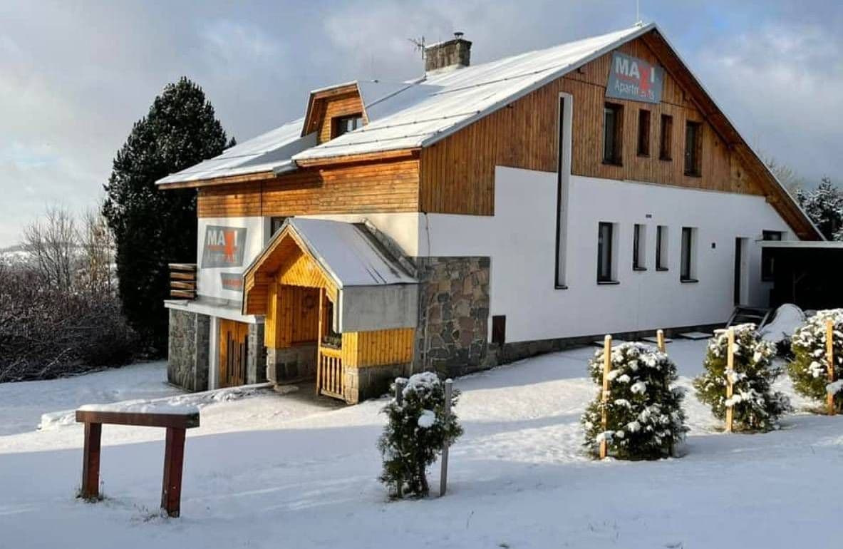 recreational property to rent, 0 m², Strážné, Královéhradecký Region recreational property to rent, 0 m², Strážné, Královéhradecký Region