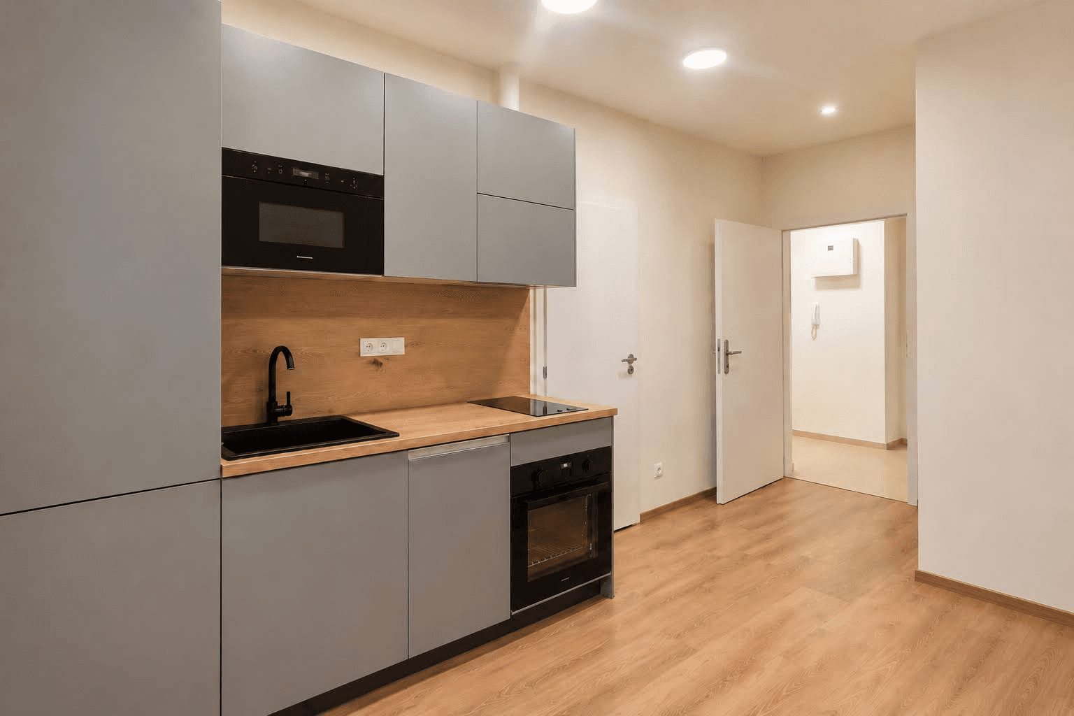 1 bedroom with open-plan kitchen flat to rent, 38 m², Zvěřinova, Brno, Jihomoravský Region 1 bedroom with open-plan kitchen flat to rent, 38 m², Zvěřinova, Brno, Jihomoravský Region