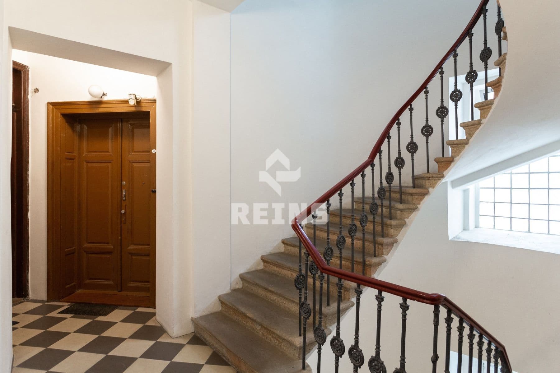 2 bedroom with open-plan kitchen flat for sale, 99 m², Vltavská, Prague, Prague 2 bedroom with open-plan kitchen flat for sale, 99 m², Vltavská, Prague, Prague