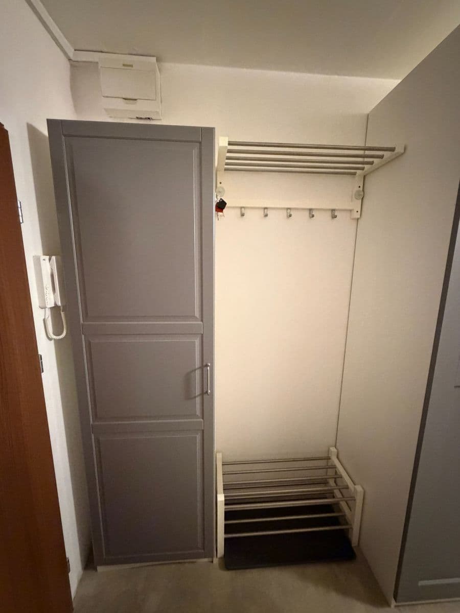1 bedroom with open-plan kitchen flat to rent, 43 m², Frýdlantská, Prague, Prague 1 bedroom with open-plan kitchen flat to rent, 43 m², Frýdlantská, Prague, Prague