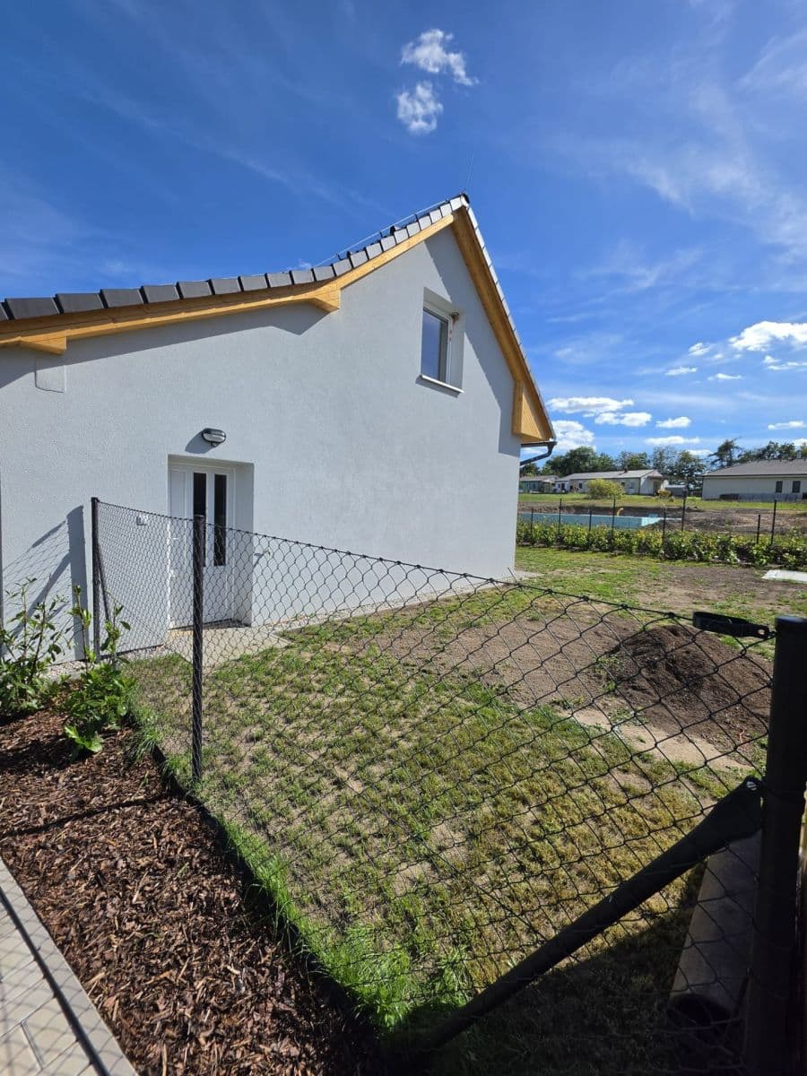 house to rent, 110 m², Beřovice, Středočeský Region house to rent, 110 m², Beřovice, Středočeský Region