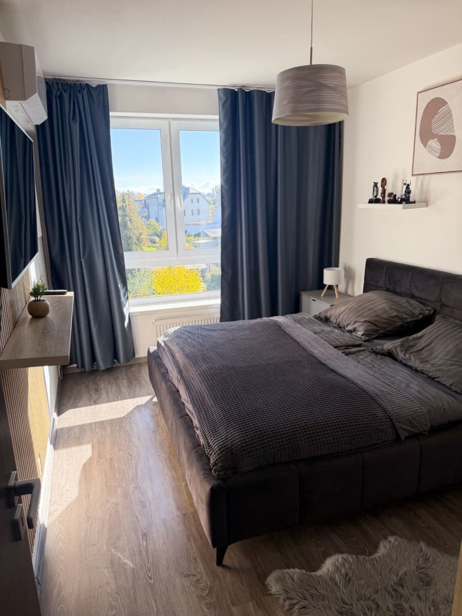 1 bedroom with open-plan kitchen flat to rent, 53 m², Topolová, Olomouc, Olomoucký Region 1 bedroom with open-plan kitchen flat to rent, 53 m², Topolová, Olomouc, Olomoucký Region