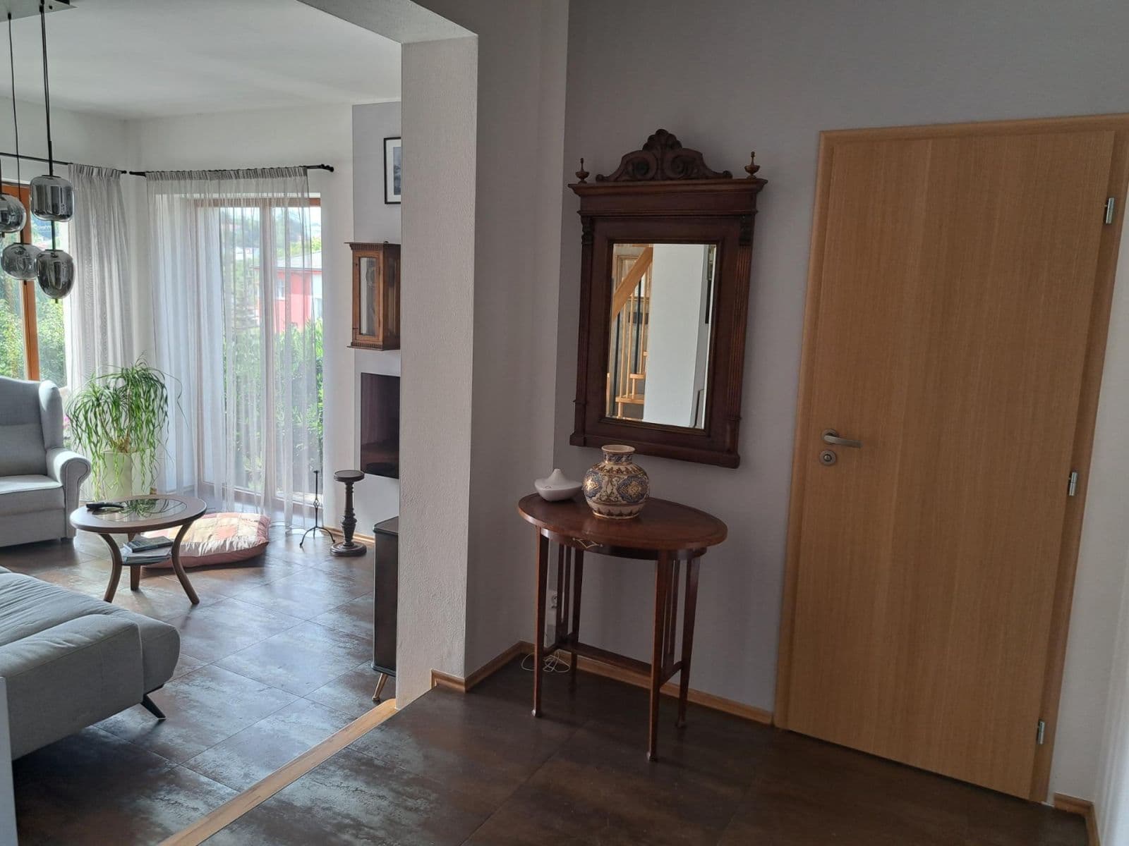 4 bedroom with open-plan kitchen flat to rent, 166 m², Na Výsluní, Tuchoměřice, Středočeský Region 4 bedroom with open-plan kitchen flat to rent, 166 m², Na Výsluní, Tuchoměřice, Středočeský Region